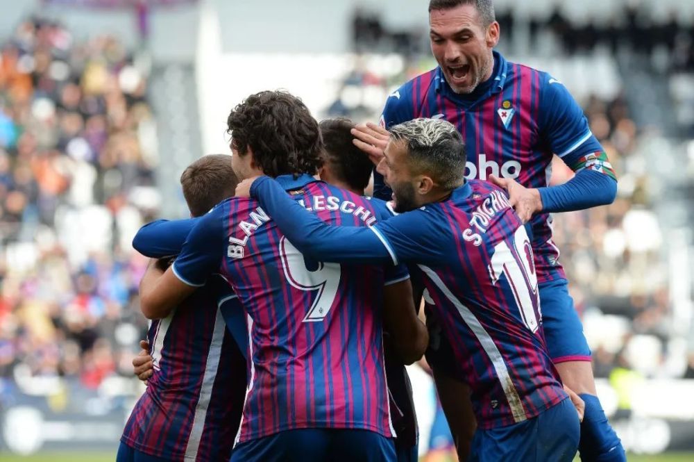 这位来自日 这位来自日