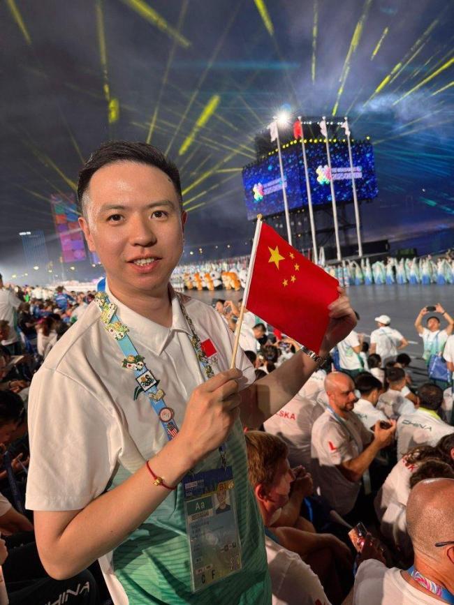 露了一定的 露了一定的