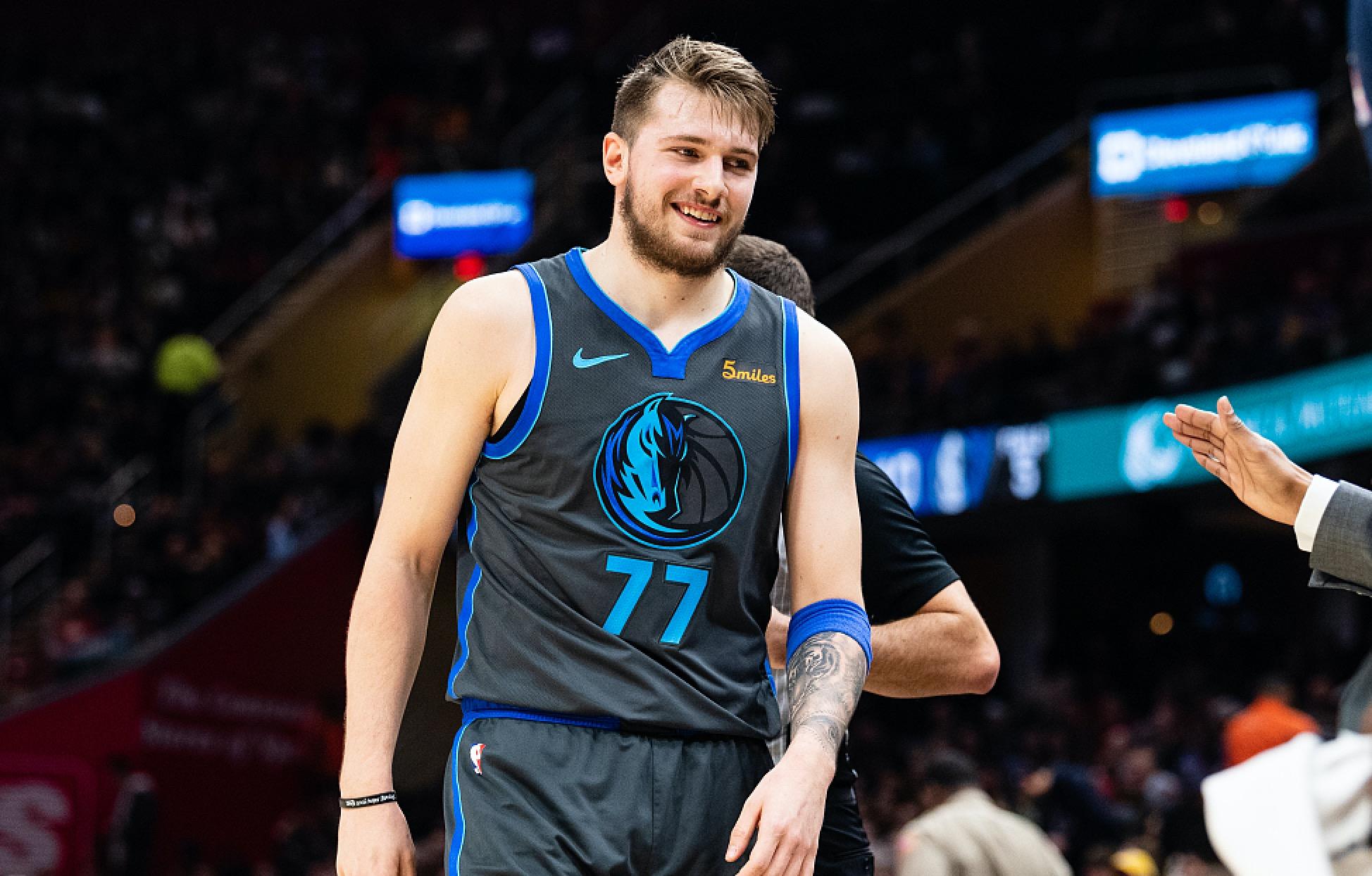 不仅仅是对 不仅仅是对