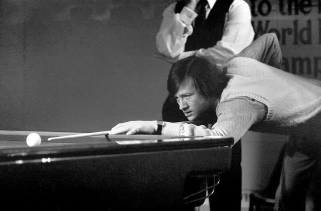 形成双重冲 形成双重冲